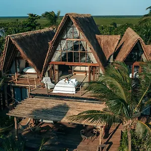 https://la-valise-tulum.tulum-hotels.net